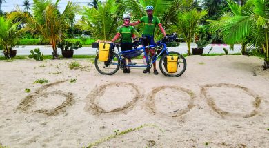 cycling couple 1 Apr 23