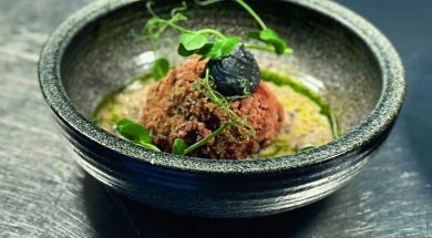 White hotrse may 24 janes starter